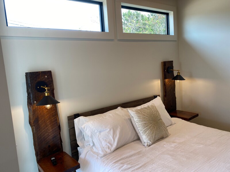 Alice cabin photo 13